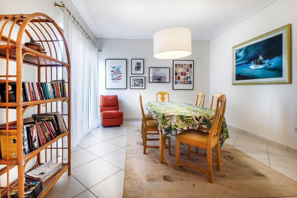 Spacious Apartment In Glyfada Close To The Sea Atenas Exterior foto