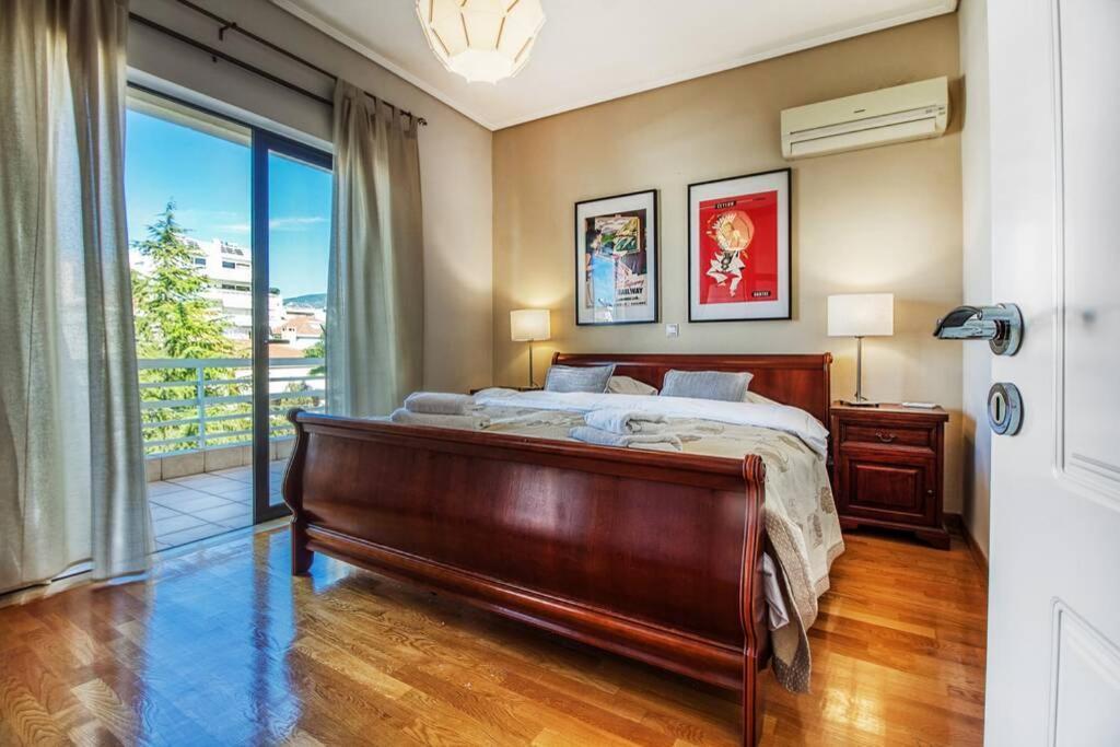 Spacious Apartment In Glyfada Close To The Sea Atenas Exterior foto